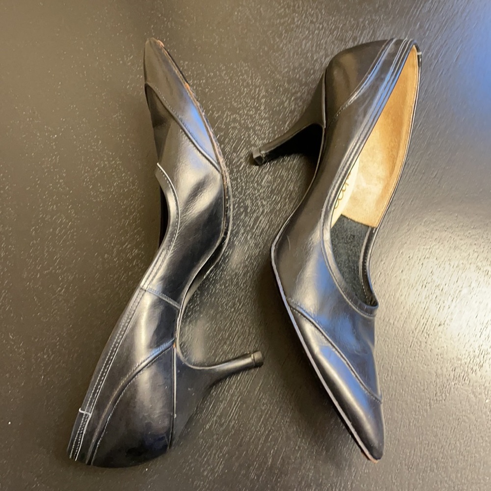 Vintage Tweedies leather pumps - Picture 7 of 7